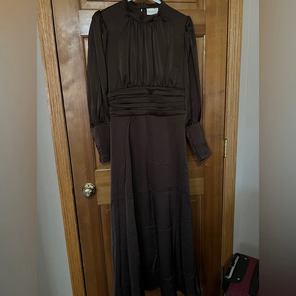 NWT Veiled Collection Satin Maxi Dress - Modest - Picture 6 of 9